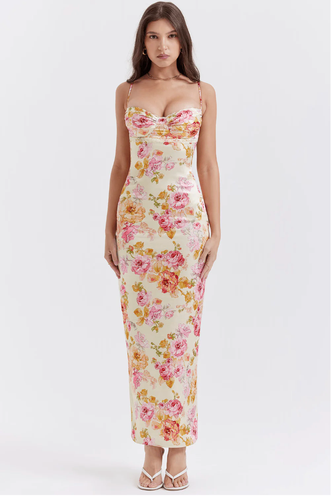 Della – Chic Maxi Dress