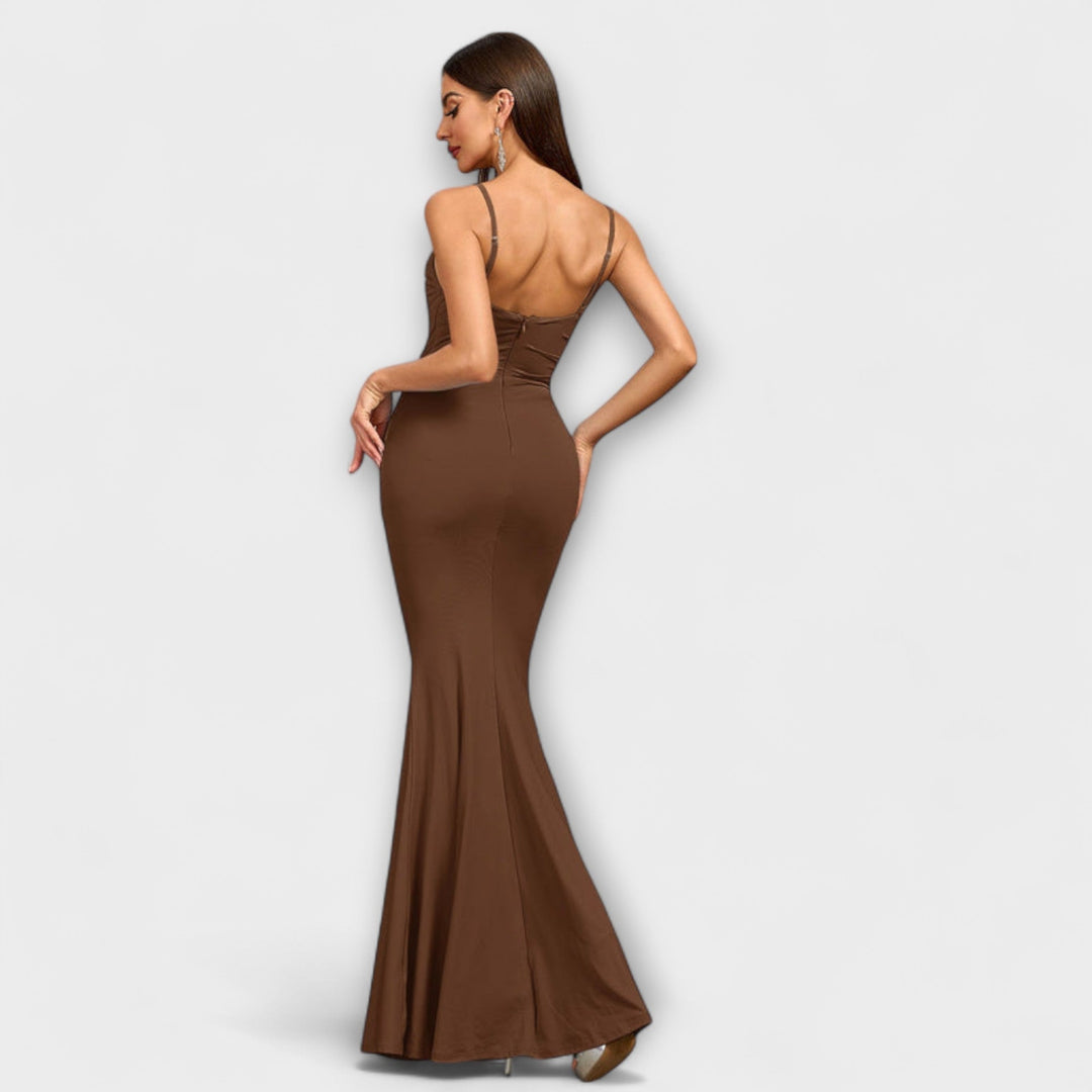 Callie - Elegant Ruffle Dress